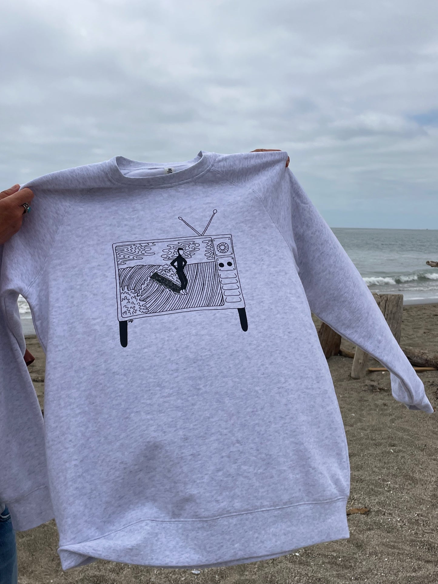 surf edit crewneck